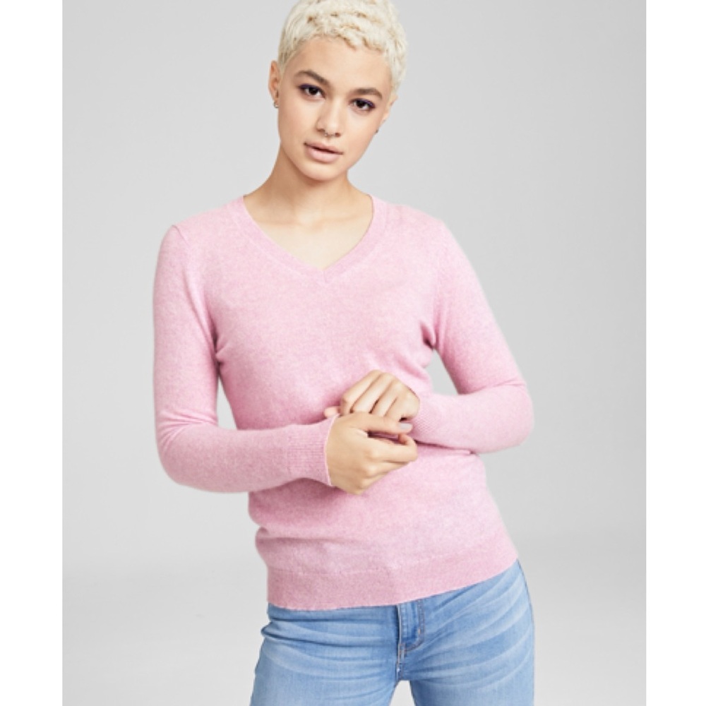 Charter Club Cashmere V-neck Chantilly Pink Sweater Petite